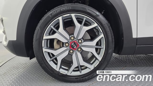 Kia Seltos Gasoline 1.6 Turbo 2WD Noblesse 2020 — фото 5