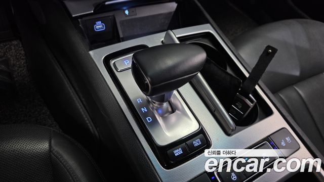 Genesis G80 3.3 GDI AWD Luxury 2019 — фото 9