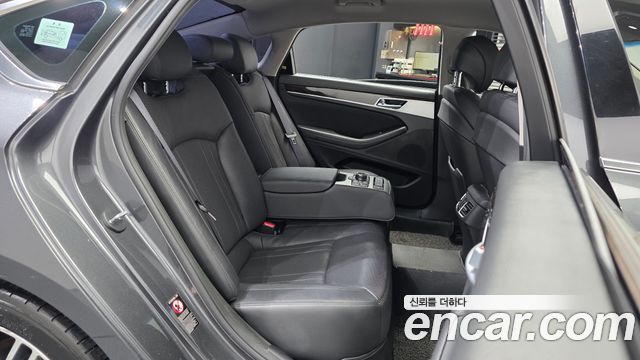 Genesis G80 3.3 GDI AWD Luxury 2019 — фото 12