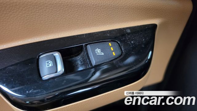 Kia Carnival (IV) Gasoline 9-Seater Noblesse 2023 — фото 12