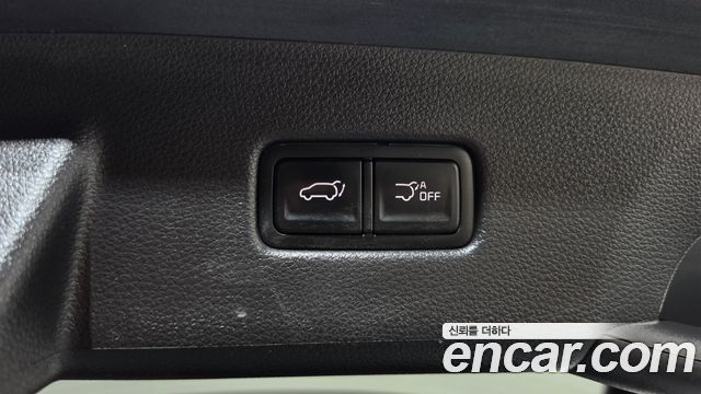 Kia Carnival (IV) Gasoline 9-Seater Noblesse 2023 — фото 17