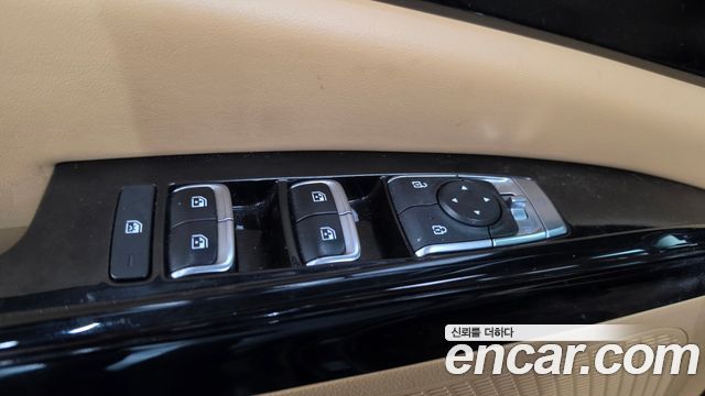 Kia Carnival (IV) Gasoline 9-Seater Noblesse 2023 — фото 30