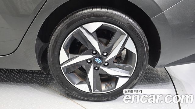 Hyundai Avante (CN7) 1.6 Inspiration 2021 — фото 5