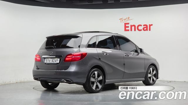 Mercedes-Benz B-Class (W246) B220 2018 — фото 2