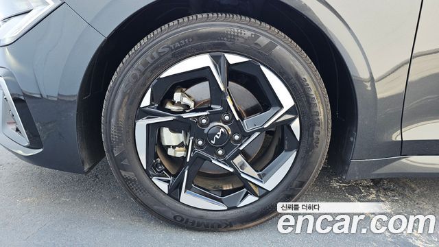 Kia K5 (III) 2.0 LPi Prestige 2025 — фото 5