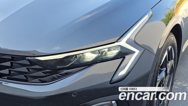 Kia K5 (III) 2.0 LPi Prestige 2025 — фото 22