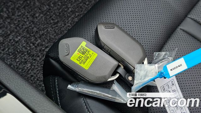 Kia K5 (III) 2.0 LPi Prestige 2025 — фото 33