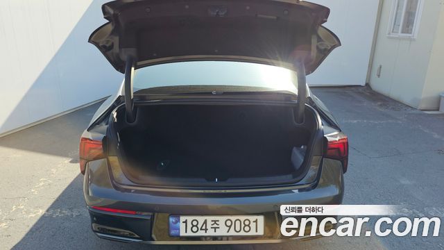 Kia K5 (III) 2.0 LPi Prestige 2025 — фото 34