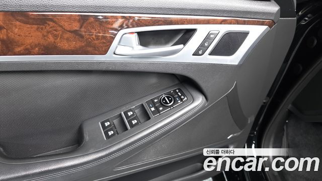 Hyundai Genesis (DH) G330 Premium AWD 2015 — фото 29