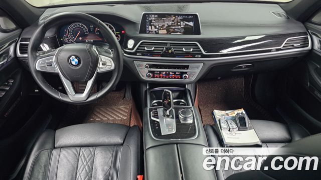 BMW 7 Series (G11) 740Ld xDrive M Sport 2017 — фото 7
