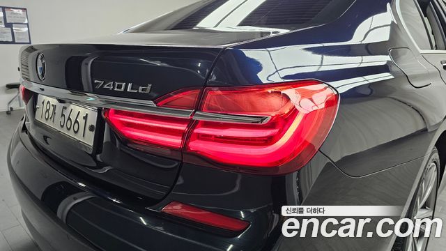 BMW 7 Series (G11) 740Ld xDrive M Sport 2017 — фото 23