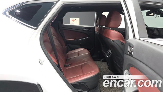 Hyundai Tucson Diesel 2.0 4WD Premium 2019 — фото 12