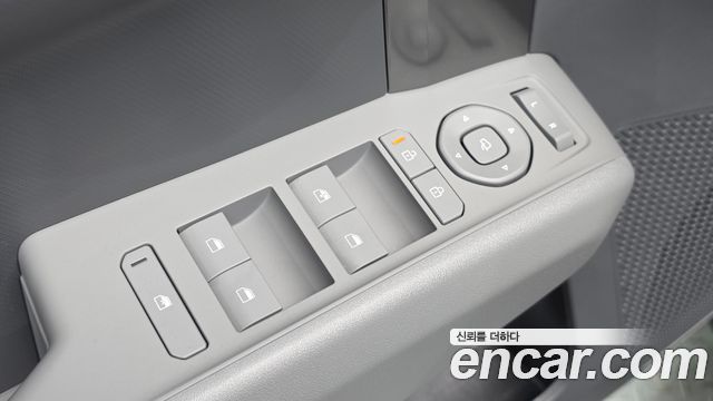 Kia EV3 Long Range 2WD AIr 2026 — фото 13