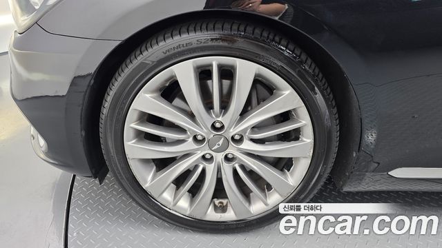 Genesis G80 3.3 GDI AWD Premium Luxury 2017 — фото 5