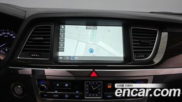 Genesis G80 3.3 GDI AWD Premium Luxury 2017 — фото 14