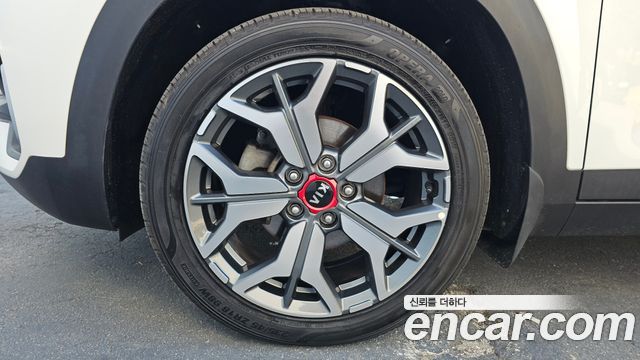 Kia Seltos Diesel 1.6 2WD Noblesse 2020 — фото 5