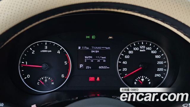 Kia Seltos Diesel 1.6 2WD Noblesse 2020 — фото 8