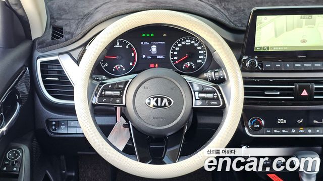 Kia Seltos Diesel 1.6 2WD Noblesse 2020 — фото 13