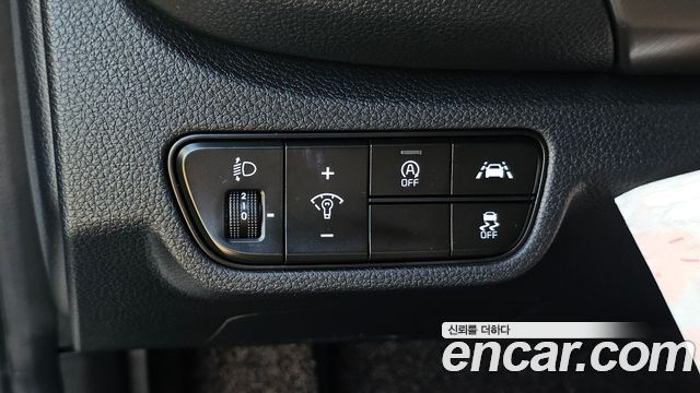 Kia Seltos Diesel 1.6 2WD Noblesse 2020 — фото 18