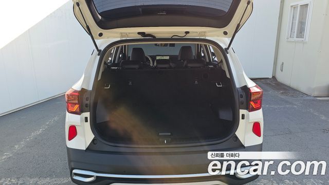 Kia Seltos Diesel 1.6 2WD Noblesse 2020 — фото 36