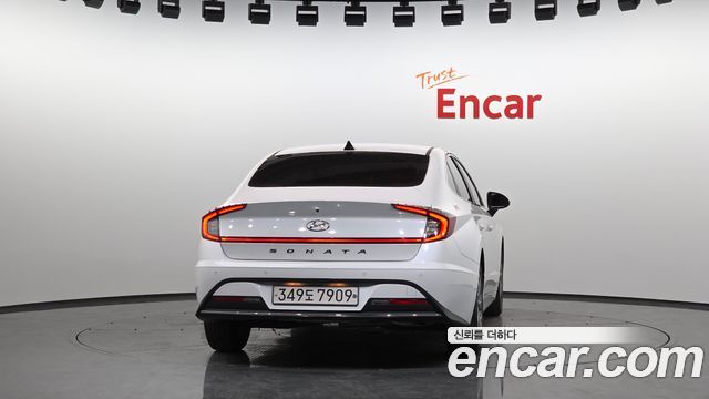 Hyundai Sonata (DN8) 2.0 Premium Family 2020 — фото 4