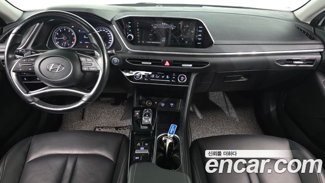 Hyundai Sonata (DN8) 2.0 Premium Family 2020 — фото 7