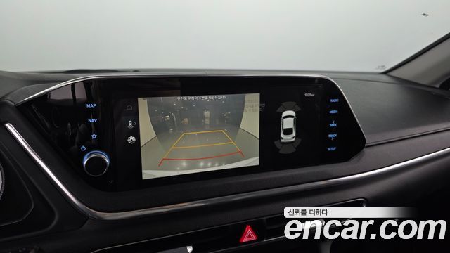 Hyundai Sonata (DN8) 2.0 Premium Family 2020 — фото 20