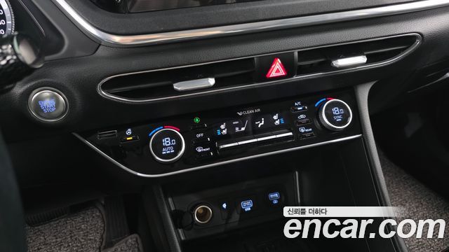 Hyundai Sonata (DN8) 2.0 Premium Family 2020 — фото 21