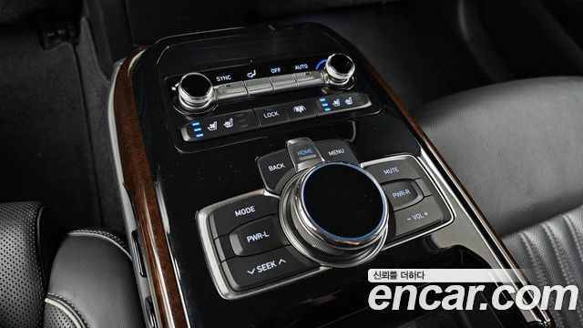 Genesis EQ900 5.0 GDI AWD Prestige 2016 — фото 19