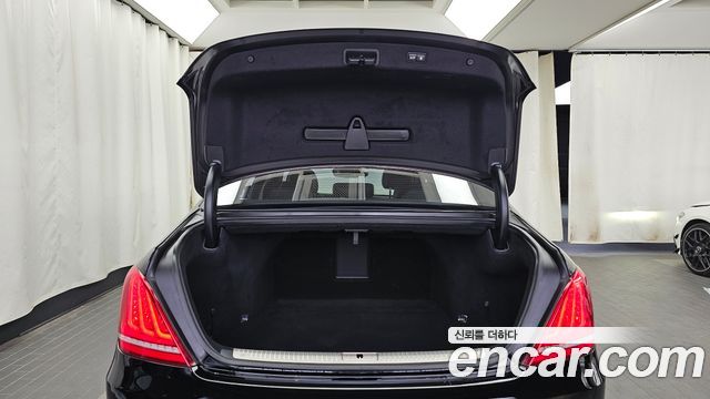 Genesis EQ900 5.0 GDI AWD Prestige 2016 — фото 20