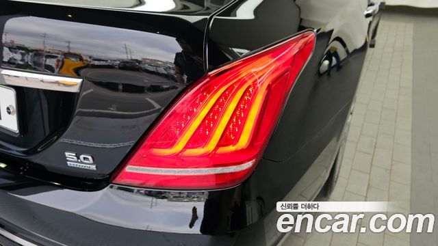 Genesis EQ900 5.0 GDI AWD Prestige 2016 — фото 23