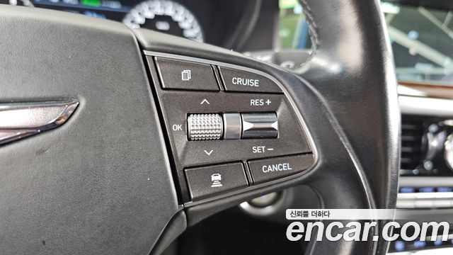 Genesis EQ900 5.0 GDI AWD Prestige 2016 — фото 33