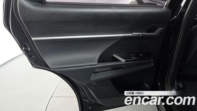 KG Mobility (SsangYong) Torres Gasoline 1.5 4WD T7 2025 — фото 25