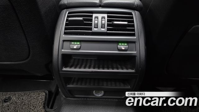 BMW 5 Series (F10) 530d xDrive M Aero Dynamic 2016 — фото 19