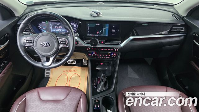 Kia Niro 1.6 HEV Noblesse Special 2020 — фото 7