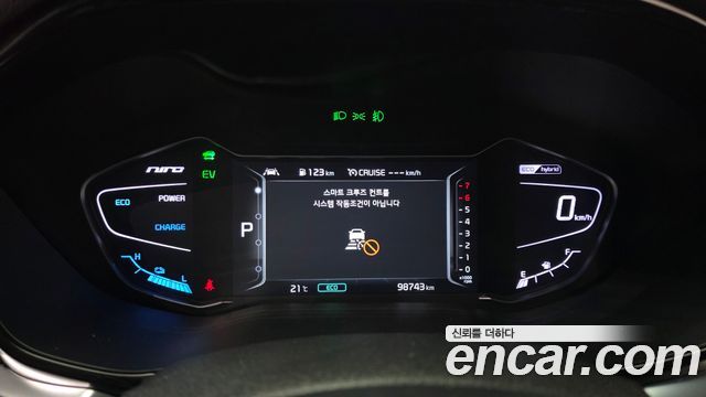 Kia Niro 1.6 HEV Noblesse Special 2020 — фото 8