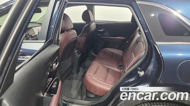 Kia Niro 1.6 HEV Noblesse Special 2020 — фото 11