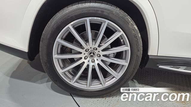 Mercedes-Benz GLS-Class (X167) GLS580 4MATIC 2021 — фото 5