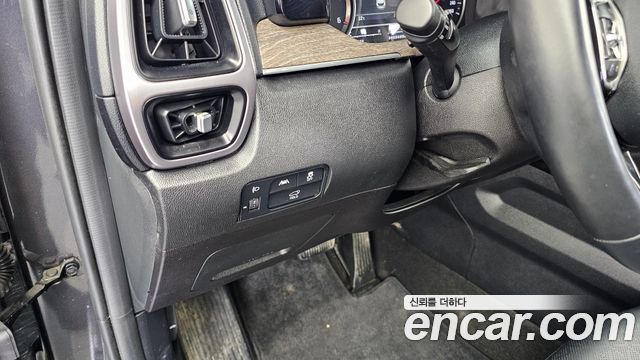 Kia Sorento (IV) Diesel 2.2 4WD Prestige 2023 — фото 20