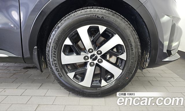 Kia Sorento (IV) Diesel 2.2 4WD Prestige 2023 — фото 21