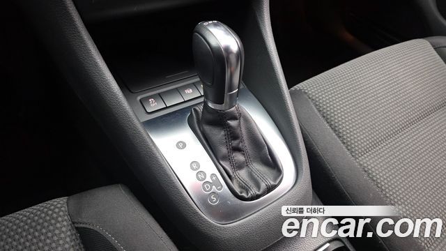 Volkswagen Golf (VI) 2.0 TDI StyleEdition 2013 — фото 9