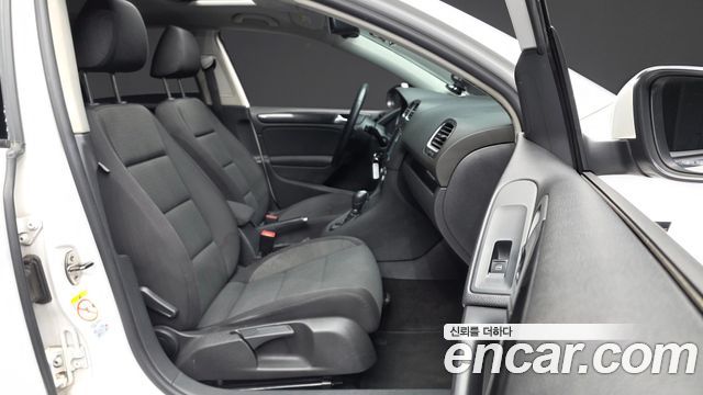 Volkswagen Golf (VI) 2.0 TDI StyleEdition 2013 — фото 11