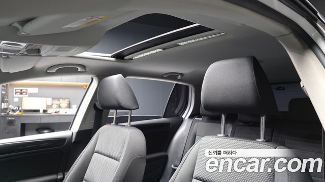 Volkswagen Golf (VI) 2.0 TDI StyleEdition 2013 — фото 19