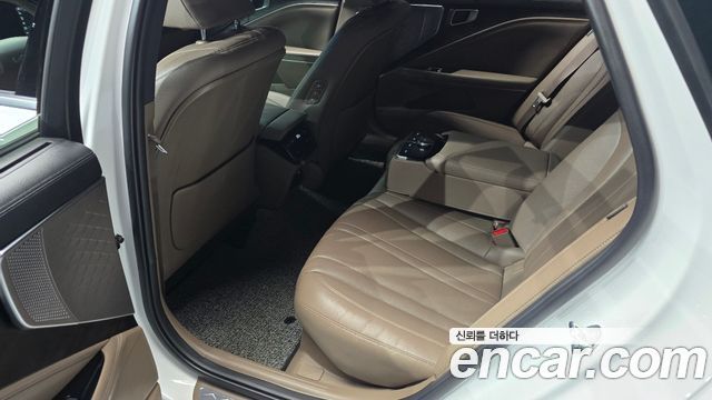 Kia K8 Hybrid Noblesse 2023 — фото 12