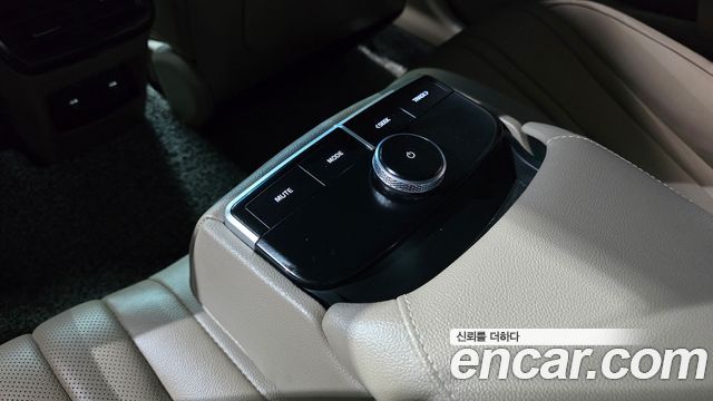Kia K8 Hybrid Noblesse 2023 — фото 16