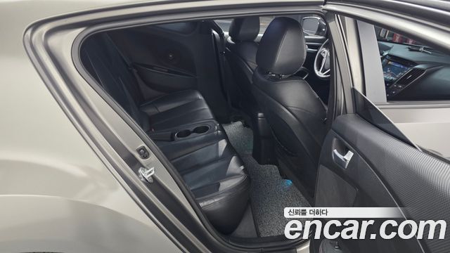 Hyundai Veloster Turbo D Spec 2015 — фото 11