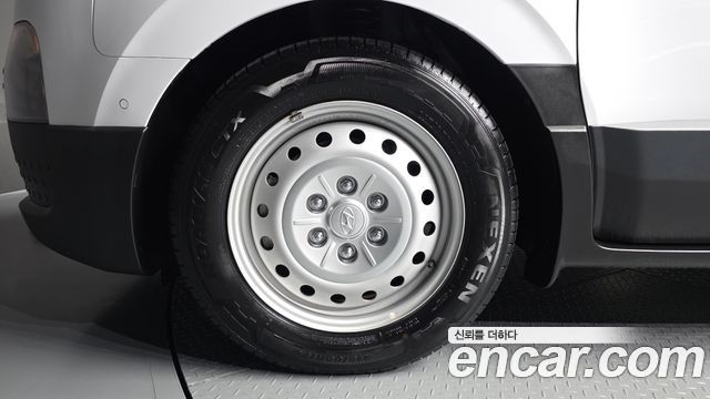 Hyundai ST1 Cargo Premium 2025 — фото 5