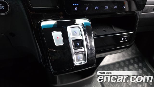 Hyundai ST1 Cargo Premium 2025 — фото 9