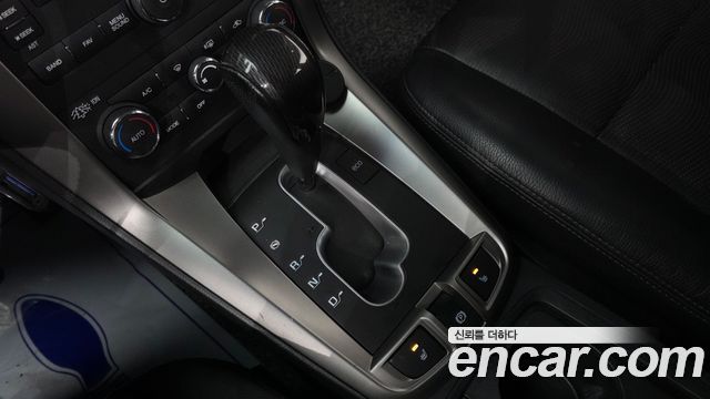 Chevrolet Captiva 2WD LT Premium 2015 — фото 9