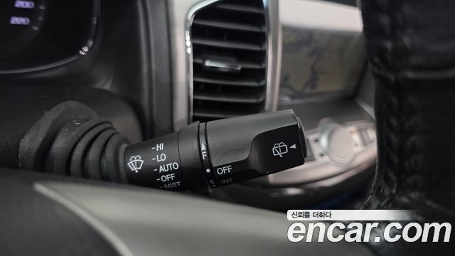 Chevrolet Captiva 2WD LT Premium 2015 — фото 15